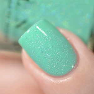 Riding Waves Vivid Mint Holographic Nail Polish image 8