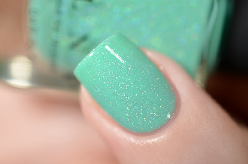 Riding Waves Vivid Mint Holographic Nail Polish image 8