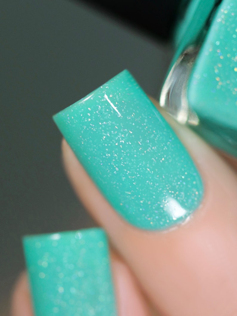 Riding Waves Vivid Mint Holographic Nail Polish image 6