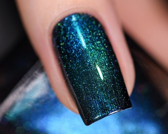 Spellbound - Teal to Green Holographic Nail Polish