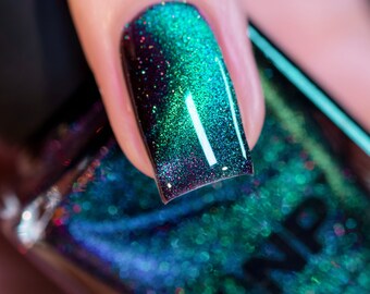 Bouteilles De Bouteilles De Vernis à Ongles Sarcelle Sur Double Fond