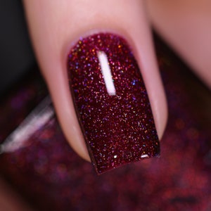 Diablo - Vampy Oxblood Holographic Nail Polish