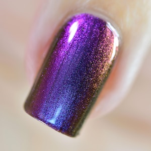Tilted Purple, Magenta, Orange, Green Color Shifting Ultra Chrome Nail Polish image 10