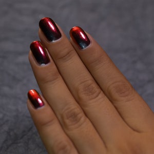 Eclipse Black-to-Red Ultra Chrome Nail Polish image 7