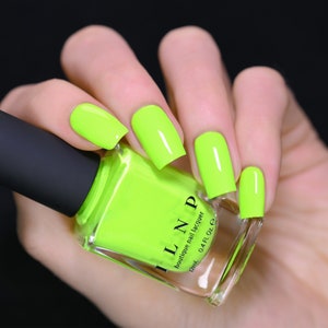 Playlist Glowing Neon Lime Cream Nail Polish image 3