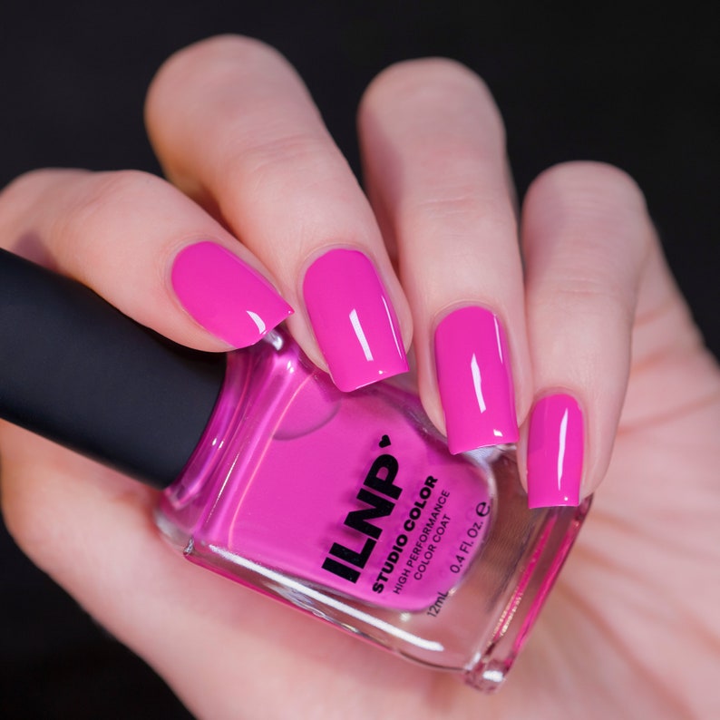 Pixel Pink Vivid Pink Cream Studio Color High Performance Color Coat Nail Polish image 3
