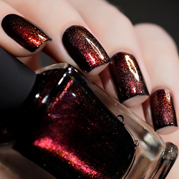 DeBelle Gel Nail Polish - Galaxia | Chunky Holographic Glitter Nail Polish  – DeBelle Cosmetix Online Store