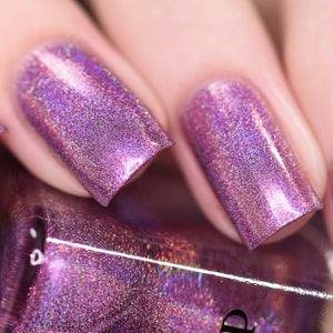 Pick Me Up Radiant Orchid Ultra Holographic Nail Polish image 5