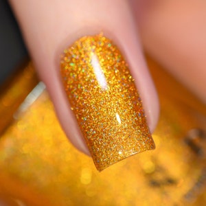 Sunglow - Glowing Gold Holographic Nail Polish