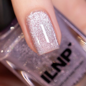 Lily - Soft Lilac Magnetic Holographic Nail Polish