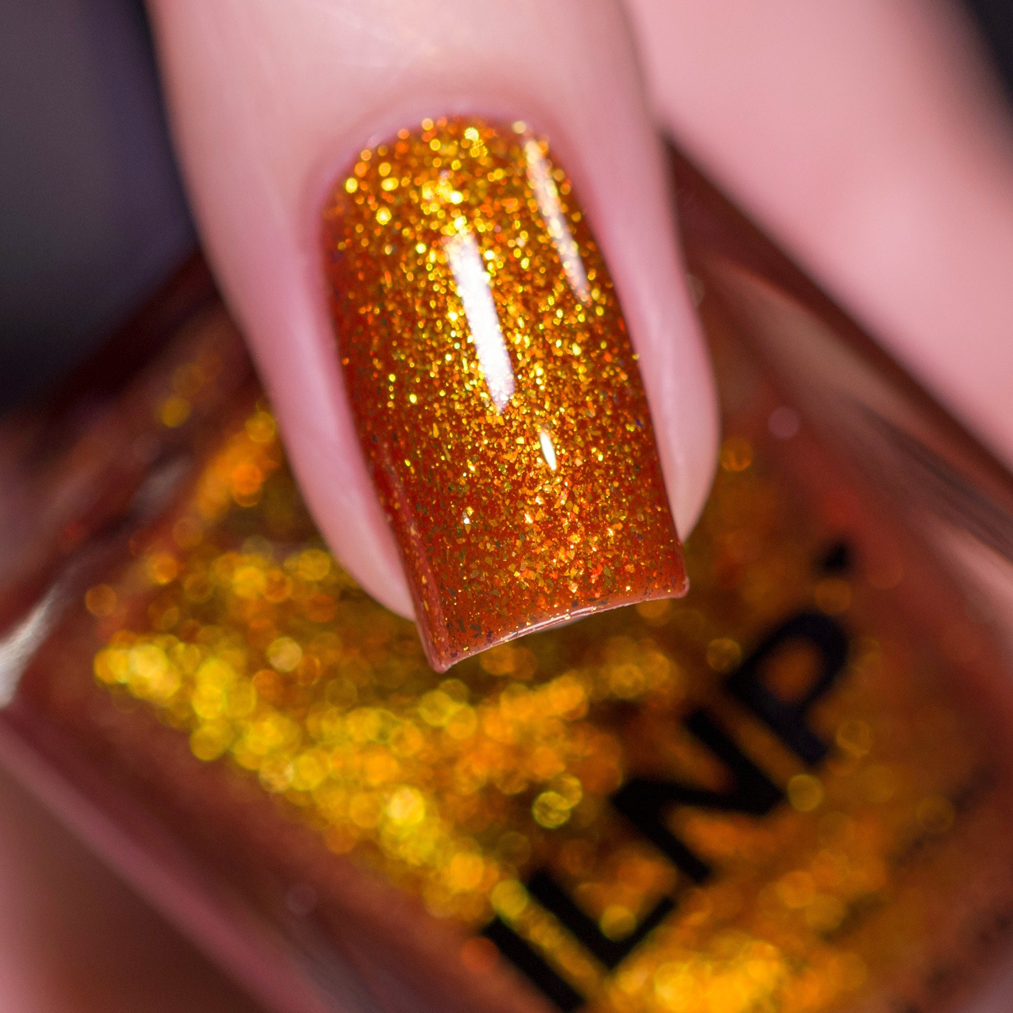 ilnp ネイルポリッシュ　5本セット Amazon.com : ILNP MEGA - 100% PURE Ultra Holographic Nail