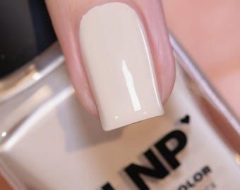 Under Covers - Creamy Ivory Studio Color Nail Polish