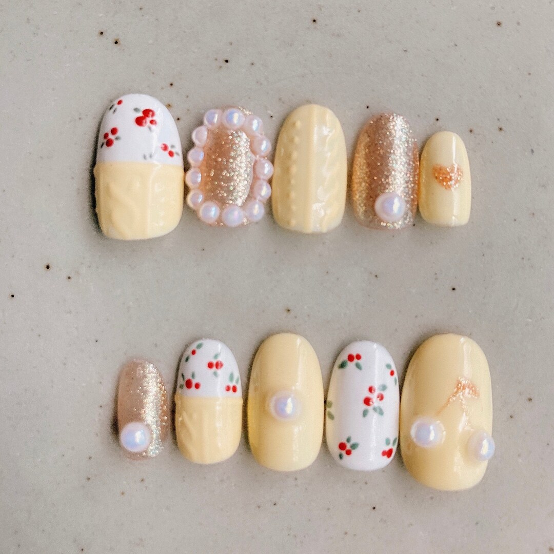 Winter Cherry Mixed Hand Painted Mix Reusable Nail L Press on Nails I ...