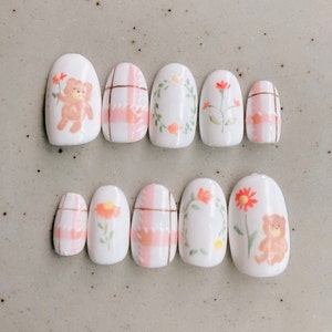 SUPER Cute bear with flower Pink check Pattern hand painted Mix Reusable Nail l Press on Nails I Fake Nails I False Nails