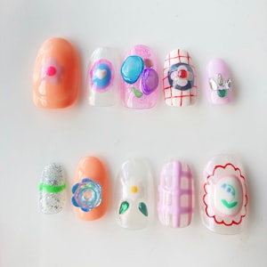 Abstract flower check art hand painted Mix Reusable Nail l Press on Nails I Fake Nails I False Nails