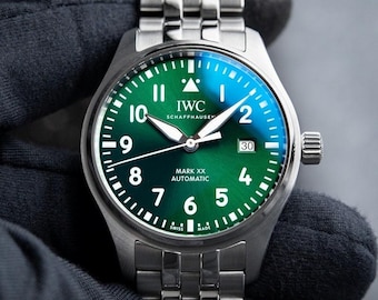 Vintage IWC Pilot’s Watch Mark XX Green Dial 5/2023 Steel Bracelet 40 Automatic IW328206
