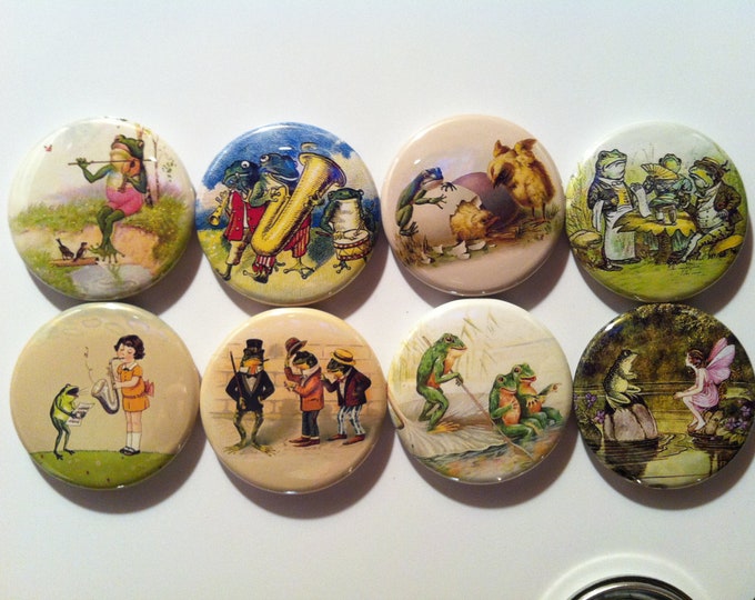 8 Frog fridge magnets, toads, frogs, reptiles, SET 1 with vintage pictures of frogs and toads