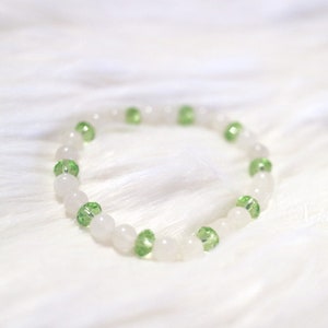 White Jade and Green Crystal Bracelet / Jade Beaded Bracelet / White Jade
