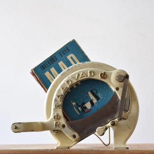 Vintage RAADVAD Denmark - Bread Slicer / Cutter - Original Beige Cream & Gold Old Model 294 - Danish Kitchen Design 1950s - for Baker / Café
