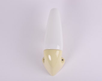 Lámpara de baño vintage IFÖ - Amarilla - Modelo 6030 - Vidrio y cerámica - Diseño de iluminación escandinavo de mediados de siglo, años 60
