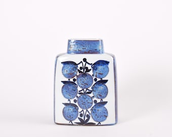 Jarrón Tenera de Aluminia / Royal Copenhagen, década de 1960, color arándano, 441/3121, Grethe Helland Hansen, cerámica danesa de mediados de siglo para decoración del hogar.