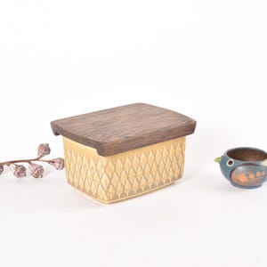 Jens Quistgaard - RELIEF Butter Box - Wenge Wooden Lid - Leaf Decor - Kronjyden - Danish Scandinavian Mid-century Ceramic Tableware Design