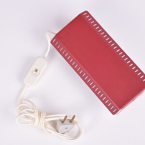 Lámpara de pared danesa de mediados de siglo con pantalla ajustable - Metal rojo - Hamalux - Diseño de iluminación escandinavo para dormitorio/habitación infantil imagen 5