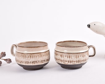Set of 2 Cups! Vintage Danish Studio Pottery from Hyllested Keramik - Tea & Coffee - Beige Brown - Scandinavian Midcentury Ceramic Tableware