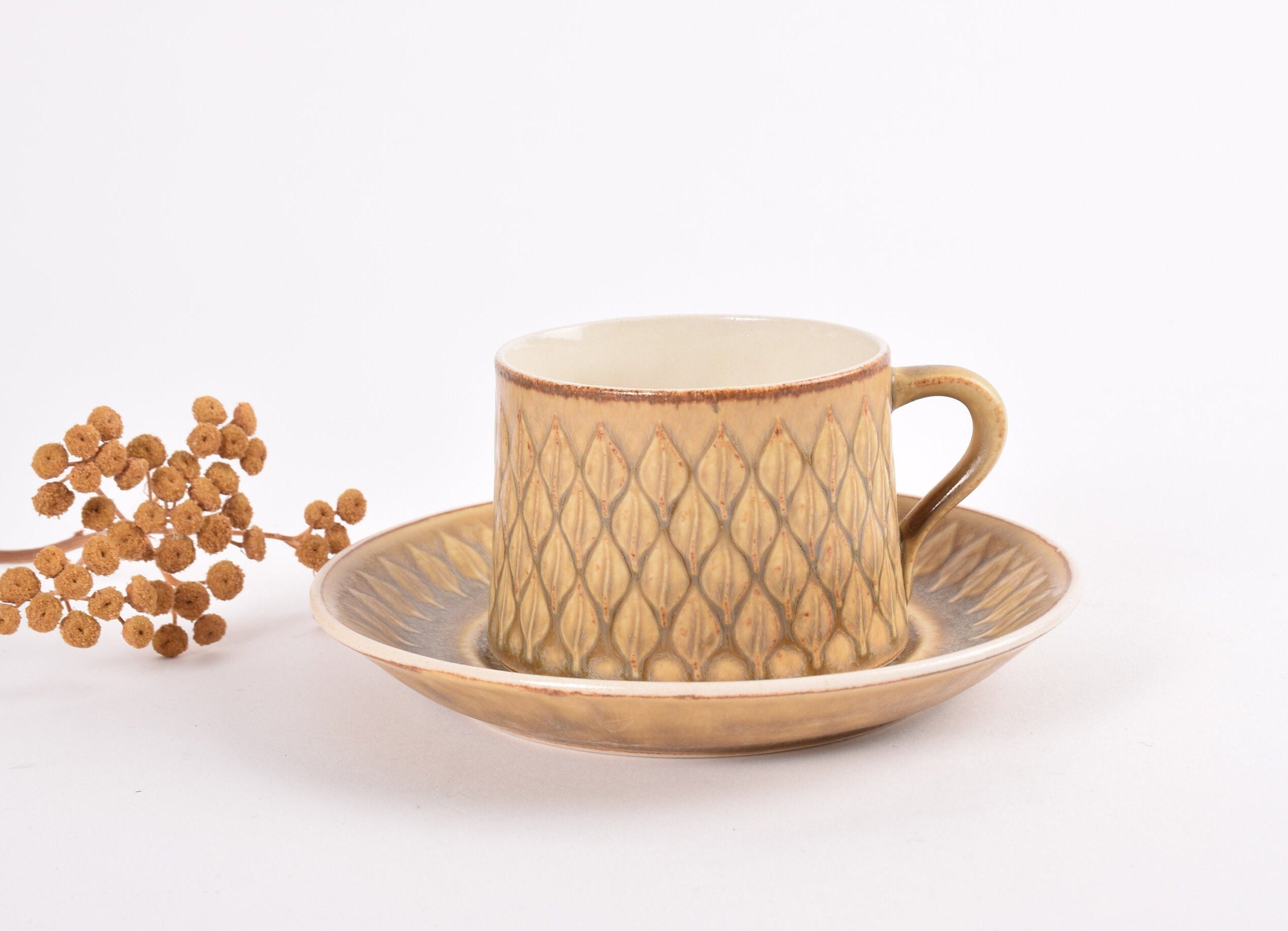 クイストゴー レリーフ カップ ソーサー ペア 北欧ビンテージ