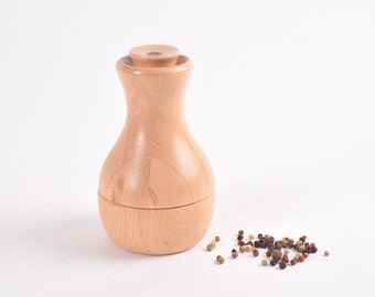 Dänische Pfeffermühle mit Mahlwerk von Richard Nissen in Buchenholzoptik