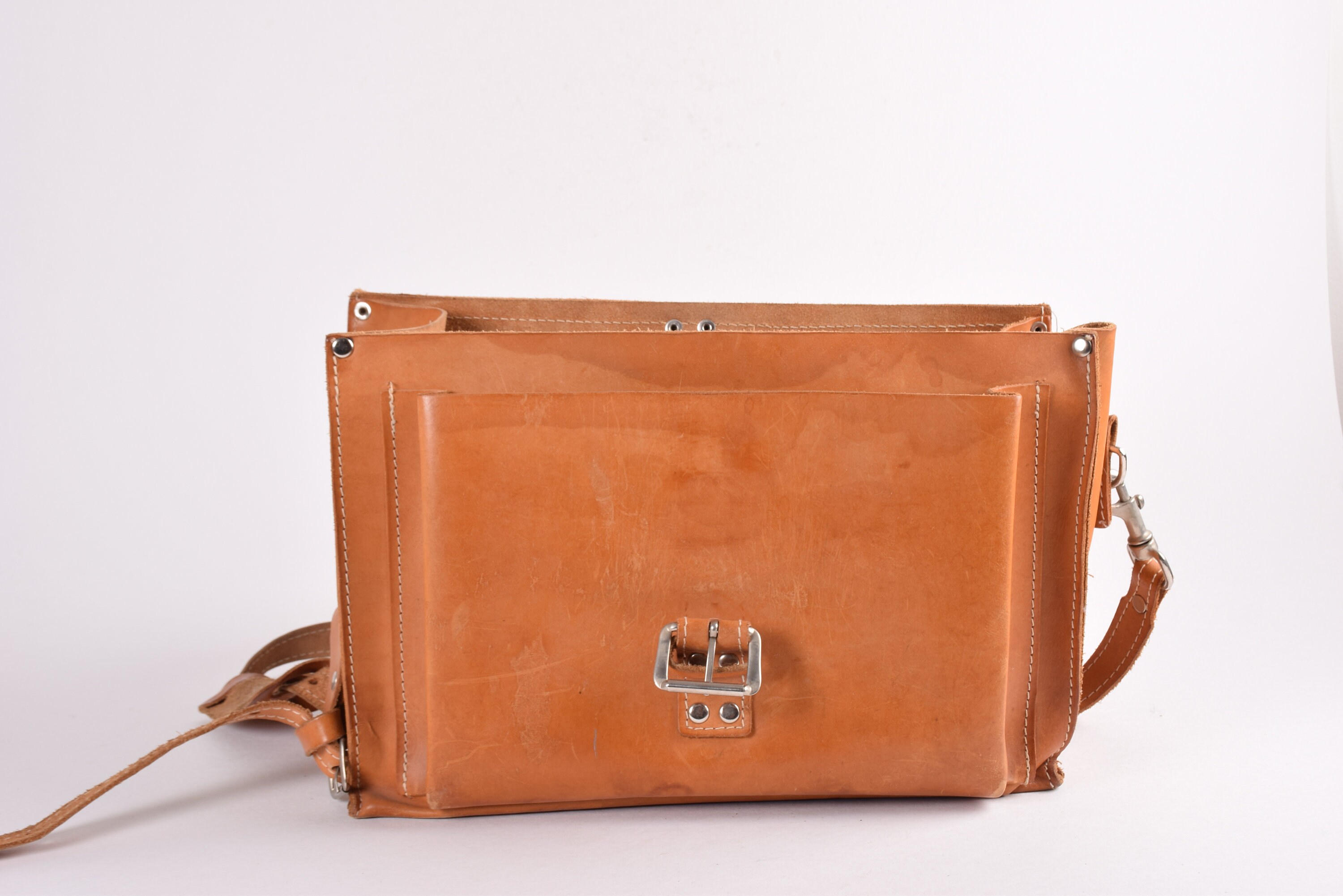 Vintage 1970s/80s Scandinavian - Full Grain Leather Shoulder Bag 
