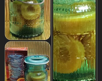 Vintage Avon Country Peaches Soap Jar New in Box