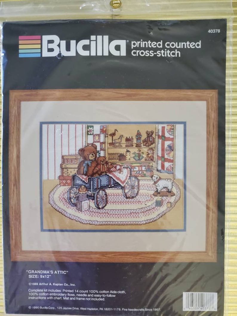 Vintage Grandma/'s Attic 9x12 Counted Cross-Stitch kit #40378 Complete New and Unopened