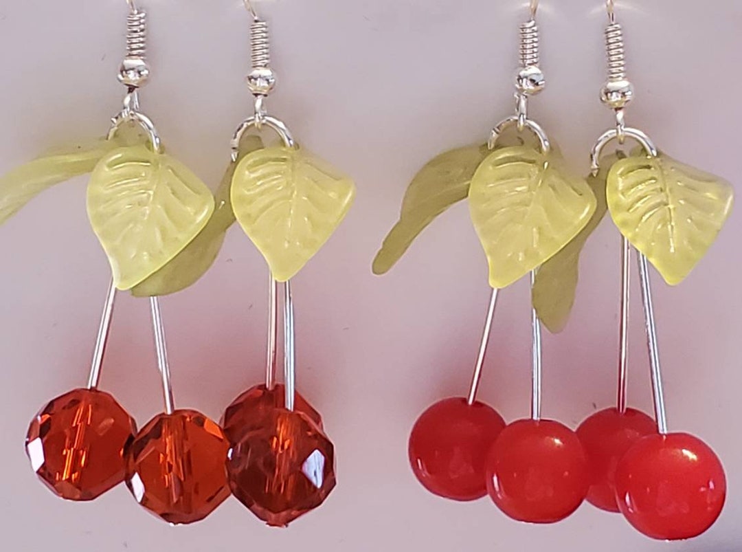 Boucles D'oreilles Pendantes Vintage - Or/cuivre Avec Cristal, Clous, Occasion Correct
