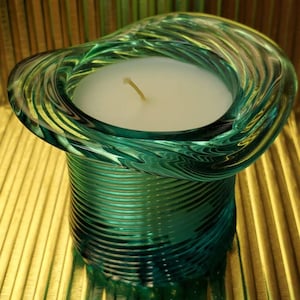 New St Paddy Avon Vintage American Heirloom 1981 Pitkin Hat Fresh Aroma Smoker&#39;s Candle and Holder New in Box