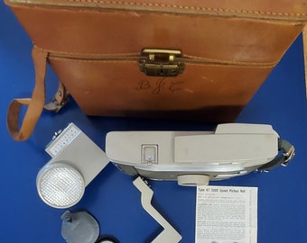 Vintage 1950s Polaroid Land Camera Model 800 and Case