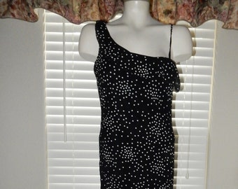 Sz 2 Handkerchief Hem Dress - Polka Dot - Fiesta - Club - Vaina - Up Front - Made in USA