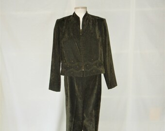 Sz 8 10P Faux Suede Pantsuit - Verde oliva - Chaqueta recortada - Cintura alta - 80s Vintage Sag Harbor - Tamaño 8P 10 Petite Short