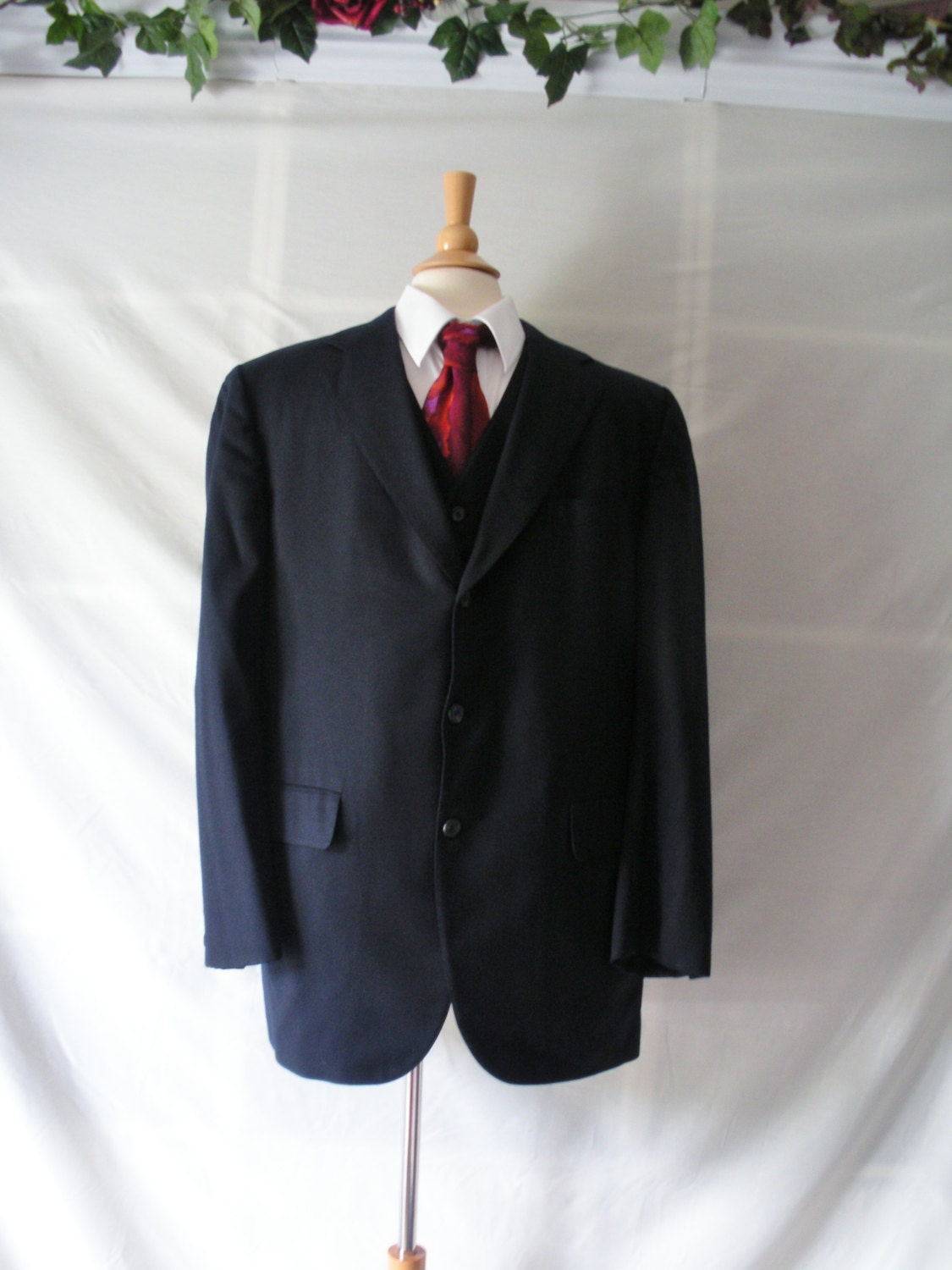 Size 40 42R Wool Suit Jacket Blazer Sport Coat & Vest Navy - Etsy Size 40 42R Wool Suit Jacket Blazer Sport Coat & Vest Navy - Etsy