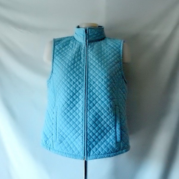 Sz M Izod Vest - Sleeveless Jacket Vest = waistcoat- Zipper Front - Quilted - Light Blue -Baby Blue - Warm - Fleece Lined -