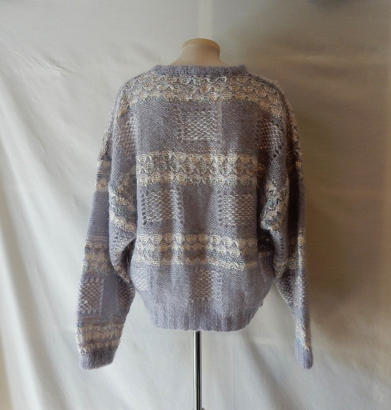Sz L XL 1X Made England Mohair Pullover 70s Vintage Crew Neck Pastel Pale Lilac & White Oversize UK Britain Openwork Knit image 2