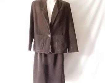 Sz 8 10 Brown Corduroy Suit - 29" Waist - Pencil Wiggle Skirt - Oversize Jacket - Howard B Wolf - Made USA - Wear to Work - Office