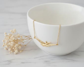 Large Gold Flying Bird Necklace, Detailed Swallow Pendant, Statement Bird Charm, Nature Inspired Gift for Her, Gold Bird Jewellery