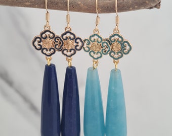 Boucles d'oreilles longues en jade, Boucles d'oreilles en jade bleu saphir, Boucles d'oreilles aigue-marine, Bijoux d'oreille de style oriental, Pierre bleue, Boucles d'oreilles pendantes