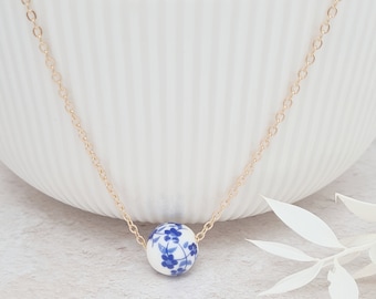Forget Me Not Flower Necklace, Blue White Floral Porcelain Bead Pendant, Meaningful Remembrance Sympathy Gift, Dainty Botanical Jewellery