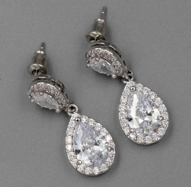 SET Necklace & Gauges Earrings SILVER Small Dangle Crystal Etsy