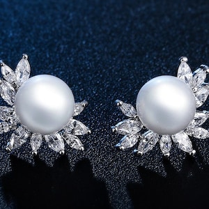 PAIR small SILVER Leaf Floral Pearl Prom Wedding Tunnels Gauges Plugs - Earrings - Christmas Gift - 8g 6g 4g 2g 0g 3.2mm 4mm 5mm 6mm 8mm