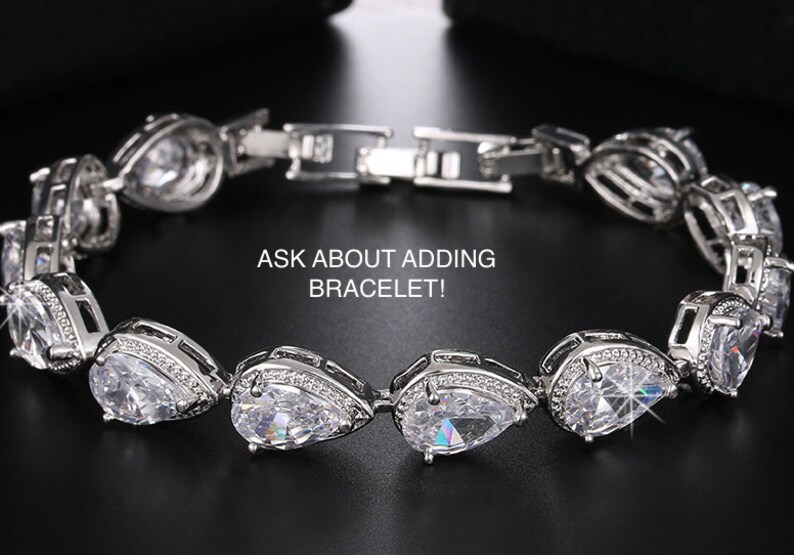 SET Necklace & Gauges Earrings SILVER Small Dangle Crystal Etsy