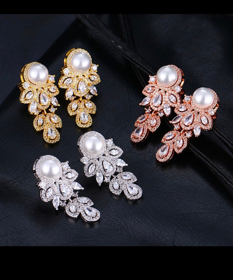 Pair Pearl Leaf Dangle Drops GOLD Wedding Gauges tunnels Plugs earring 8g 6g 4g 2g 0g 00g 716 12 3mm 4mm 5mm 6mm 8mm 10mm 11mm 12mm