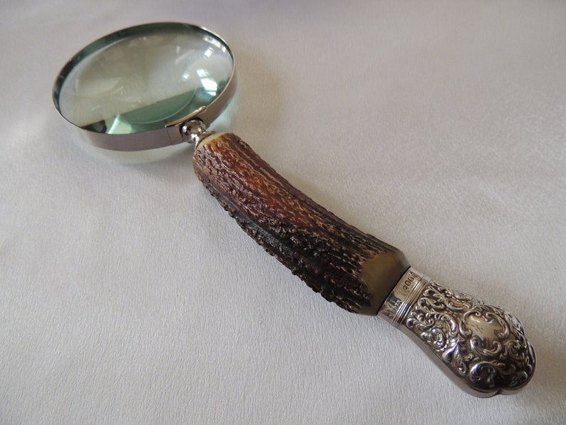 American Stag Handle Magnifying Glass With Silver End Collar.